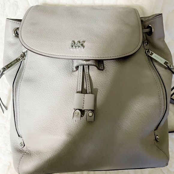 🪐 MK BACKPACK BAG🪐 - Picture 10 of 11